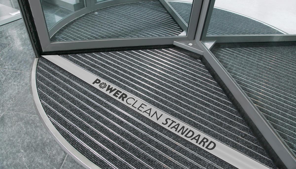 Powerclean Standard: alfombras de entrada con materiales innovadores a precios justos: Las económicas alfombras de entrada POWERCLEAN Standard, gracias a sus materiales innovadores y sostenibles, garantizan un alto rendimiento de limpieza incluso con presupuestos reducidos.